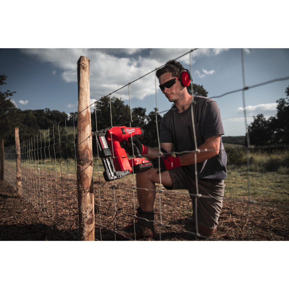 Zszywki ogrodzeniowe - Fencing staples 40mm HDG-P960